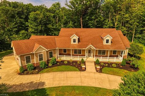 twinsburg homes for sale.